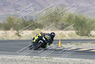 media/Oct-30-2025-Racers Edge (Thu) [[dabbdaf680]]/3-B Group/Session 5 (Turn 6)/